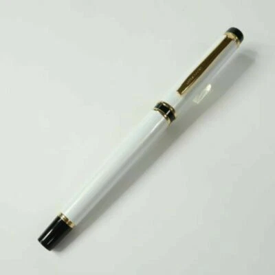 Pluma Estilográfica Pilot Namiki Grance Blanco Perla Fina Mediana Plumín FGRC-12SR-PWFM Foto 1 de 4