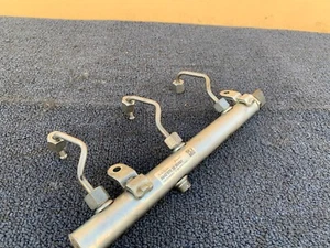MERCEDES X166 W166 GL350 ML350 CARRIL INYECTOR COMBUSTIBLE DISTRIBUIDOR LADO DERECHO OEM - Imagen 1 de 7