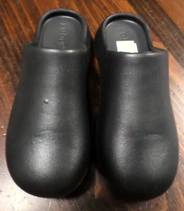 Women's Clogs Shoes Gardening Nurse Hospital Slip-on Sandal 36 (5.5-6) Black New - Picture 1 of 6
