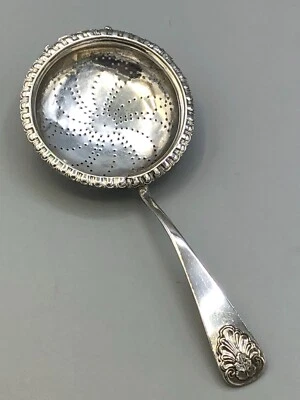Antiguo colador de té europeo 830 plata fina sobre la taza 5 3/8" Foto 1 de 4