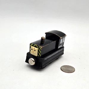 Thomas & Friends Wooden Railway Train Tank - Mavis Engine 1994 GUC Flat Magnets - Picture 1 of 5