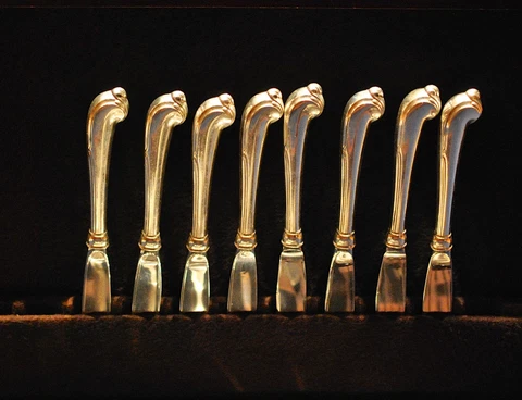 GRAND COLONIAL STERLING FLATWARE SET FOR 8 WITH RARE PISTOL GRIP KNIVES Cover