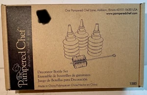 The Pampered Chef Decorator Bottle Set 1585 Decorator Tips & Cleaning Brush New - Picture 1 of 2