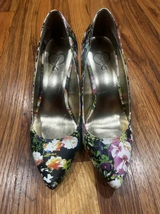 143 Girl Heels DAMENGRÖSSE 7 Owanda Blumenmuster vegane 3"-Pumps spitz zulaufend formell - Bild 1 von 10