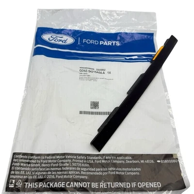 Genuine Ford OEM 17-20 Lincoln Continental Rear RH Window Molding GD9Z54215A04A - Image 1 of 4