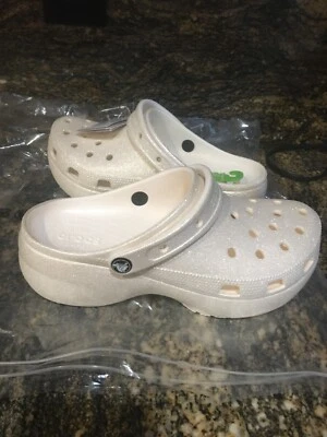 NEW Womens Crocs Classic Platform Glitter Clogs, size 10           shoes - Image 1 of 4