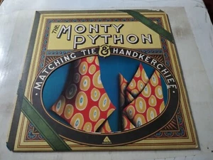 The Monty Python Matching Tie And Handkerchief VG+ Original Arista Record 1975 - Imagen 1 de 5