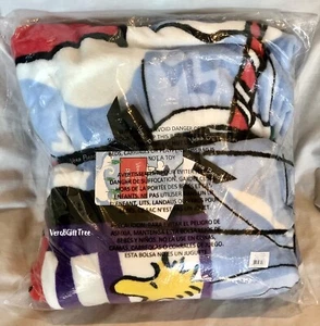 NEW Vera Bradley Peanuts SKI SLOPE SNOOPY Throw Blanket Plush 80x50 NWT SEALED - Picture 1 of 7