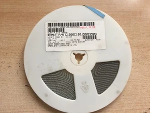 Kemet C1206C120J5GAC Condensatore ceramico 12pF ±5% 50V C0G, NP0 1206 4000pcs Z2235 - Foto 1 di 2