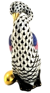 Herend handbemalte Porzellanfigur kleine Gans mit goldenem Ei #15293 Ungarn - Bild 1 von 7