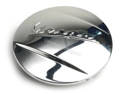 Tapa de cubierta de transmisión cromada emblema Vespa CM155106 OEM S GT200 GTS GTV250 LX150 Foto 1 de 4