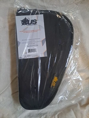 US PeaceKeeper 11"x6" Pistol Case - Black - Zipper - Image 1 of 4