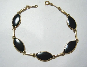7 3/4" Vintage 70s  14k Yellow Gold & Black Jade / Onyx Eye Links Bracelet - Picture 1 of 5