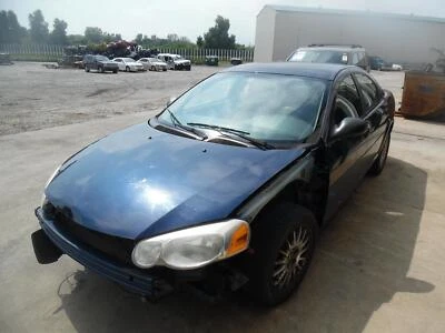 Conjunto de puerta delantera izquierda usado se adapta a: Chrysler Sebring Sdn 2006 delantero izquierdo G Foto 1 de 4