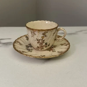 Antica Demitasse e piattino Sarreguemines modello Luigi XV - Foto 1 di 9