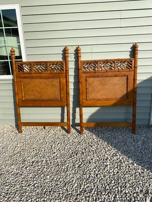 Par de cabeceros altos de bambú sintético tamaño doble Foto 1 de 3