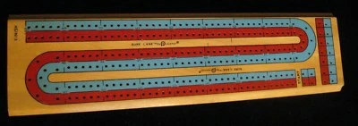 SURE-LANE  CRIBBAGE BOARD   CONTINUOUS -TRACK   #1010 BY  PRESSMAN 1983  EDITION - Image 1 of 4