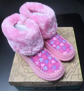 NEU KLEINKIND MÄDCHEN CHOOZE SCHUHE ROSA WILDLEDER/FELLBESATZ STIEFEL mit HERZEN GRÖSSE 8 - Bild 1 von 2