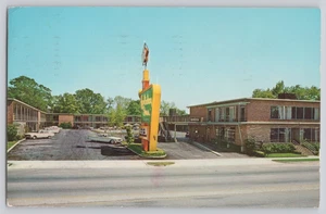 Holiday Inn Orangeburg SC Postcard 1960s Curteichcolor Chrome Linen-Style - Picture 1 of 3