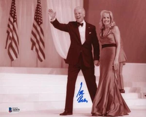 President Joe Biden Signed Autograph 8x10 Photo - Inaugural Ball w/ Beckett COA - Picture 1 of 4