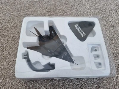 ATLAS 1:144 LOCKHEED F-117A NIGHTHAWK WW2 MILITARY GIANTS OF THE SKY PLANE - Image 1 of 3