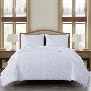 Liam White Queen Size Bed in a Bag Comforter Set - 7 Pieces Coin Pattern Ligh... - Picture 1 of 9