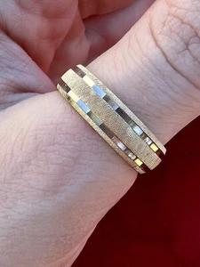 14K SOLID YELLOW GOLD MENS WEDDING BANDS RINGS BRUSHED FINISH 6MM - Picture 1 of 9