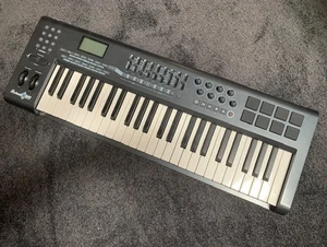 M-Audio Axiom 49 Midi Keyboard Controller - Hardly used since new ! - Picture 1 of 12
