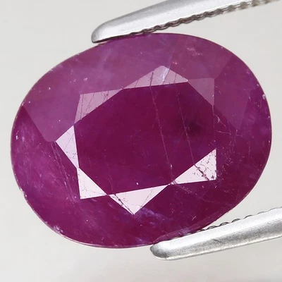 4.24ct  10.3x8.2mm Oval 100%Natural Unheated Purplish Red Ruby Guinea, Africa - Image 1 of 4