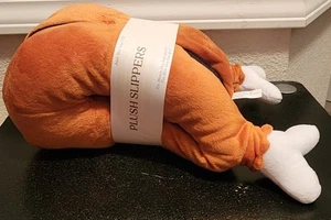 2024 Target Bullseye Truthahnbein Drumstick Thanksgiving Hausschuhe Erwachsene S/M - Bild 1 von 3