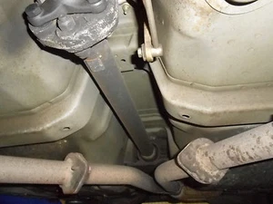 2005 Holden Commodore VZ Tailshaft S/N V7079 (B) BK4706 - Picture 1 of 11