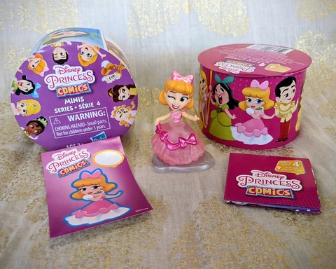 Disney Princess Comics - Mini Figures Series 4 - Cinderella NEW from Box Cover