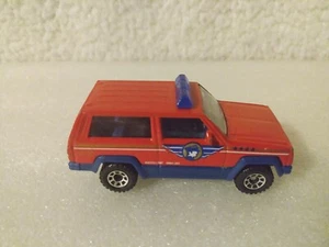 Vintage Matchbox 1986 Rare Jeep Cherokee Fire Chief Rescue Vehicle - Picture 1 of 3