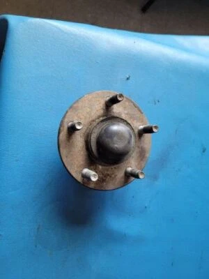 90 91 92 93 94 95 96 97 98 buje trasero ford taurus sin abs 130241 Foto 1 de 2