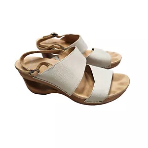 Dansko Beige Leather Strappy Wooden Wedge Sandals Platform Womens Size 39 - Picture 1 of 11