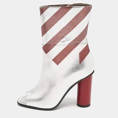 Botines de tobillo con puntera abierta de cuero a rayas plateadas y burdeos de Anya Hindmarch talla 37 Foto 1 de 4