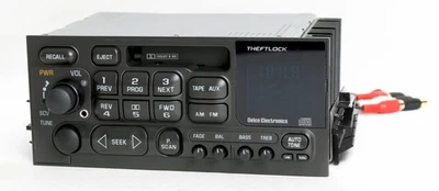 Radio casete AM FM camioneta camioneta Chevy GMC 95-05 con entrada auxiliar salida RCA Foto 1 de 4