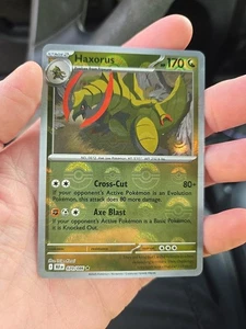 Haxorus (Poke Ball Pattern) 070/086 Sv: Black Bolt Holo - Bild 1 von 2