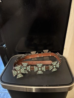 SSM Turquesa 8 Estrellas Celtas Cinturón Mujer Talla M Marrón Correa Tachonada Boho Usado en Excelente Condición Foto 1 de 4