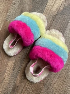 UGG TODDLER Fluff Yeah Slide Pink Fur Rainbow Size 8 Girls - Picture 1 of 4