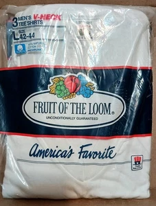 NOS Vintage 1989 Fruit Of The Loom V-NECK UNDER T SHIRT 3er Pack Large 42-44 Neu - Bild 1 von 2