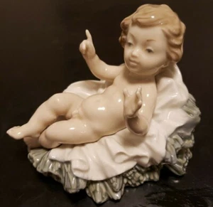 1981 LLADRO NATIVITY #1388 BABY JESUS GLAZED PORCELAIN ~ Pre-Owned Retired - Picture 1 of 5