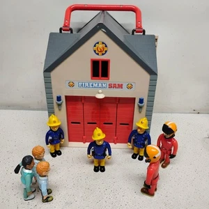 Fireman Sam Deluxe Fire Station & 8 Action Figures - Picture 1 of 14
