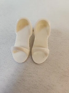 VINTAGE WHITE SANDAL SHOES Hasbro Jem &the Holograms Doll Glitter N Gold JERRICA - Picture 1 of 4