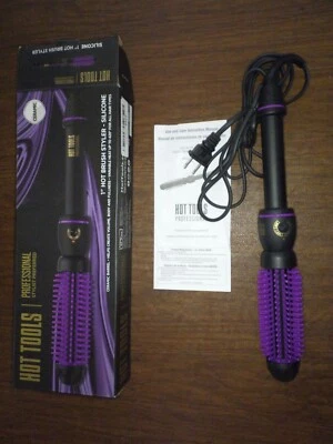 Hot Tools Pro Artist Heated Silicone Bristle Brush Styler, 1" - Image 1 of 2