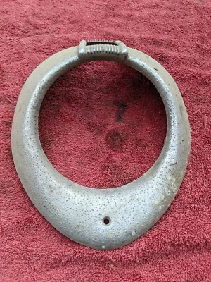 Anillo bisel de faros Ford 1940 estándar de lujo 40-41 camioneta pickup Foto 1 de 3