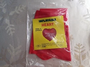 Vintage Inflatable Heart Balloon 10" New In Sealed Package - Picture 1 of 3