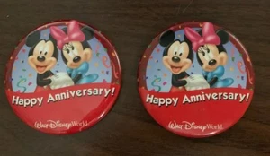 Disney 2 Button WDW Happy Anniversary Mickey Minnie Hochzeit Hochzeit Pin Retired - Bild 1 von 4