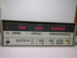 Yokogawa 2533 Single Phase (AC) Digital Power Meter w/ Option GP-IB - Picture 1 of 5