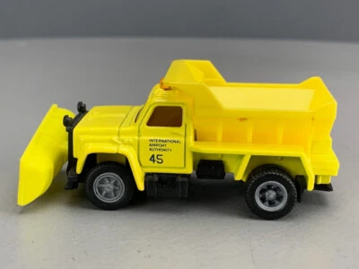 火柴盒国际机场管理局 45 雪犁 全新带盒! D0979 保修 & 延长技术支持 — 第 1/4 张图片